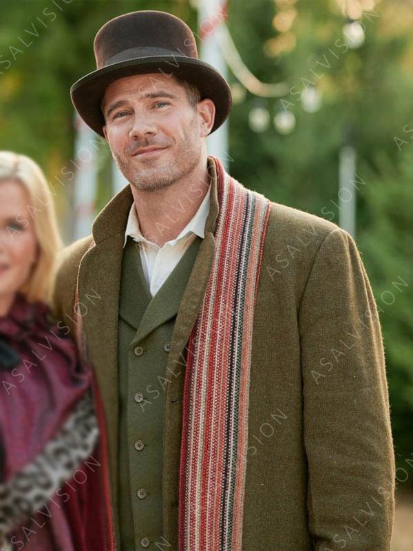 Ryan Scott A Magical Christmas Village Coat