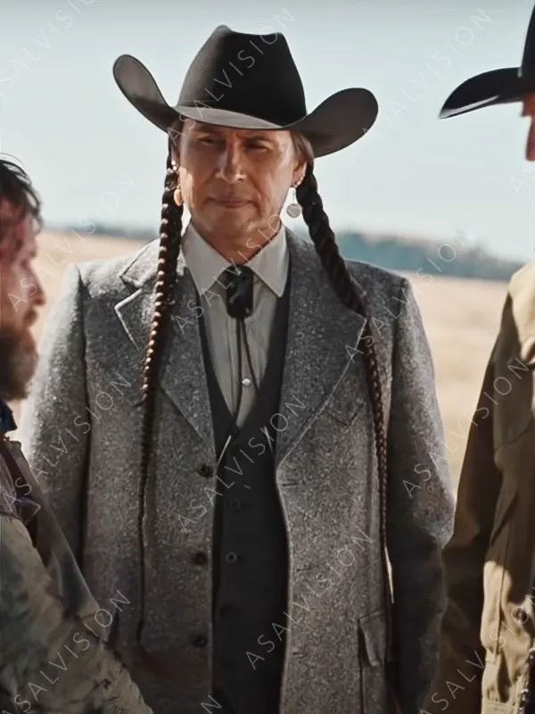 Mo Brings Plenty Yellowstone Season 4 Grey Blazer