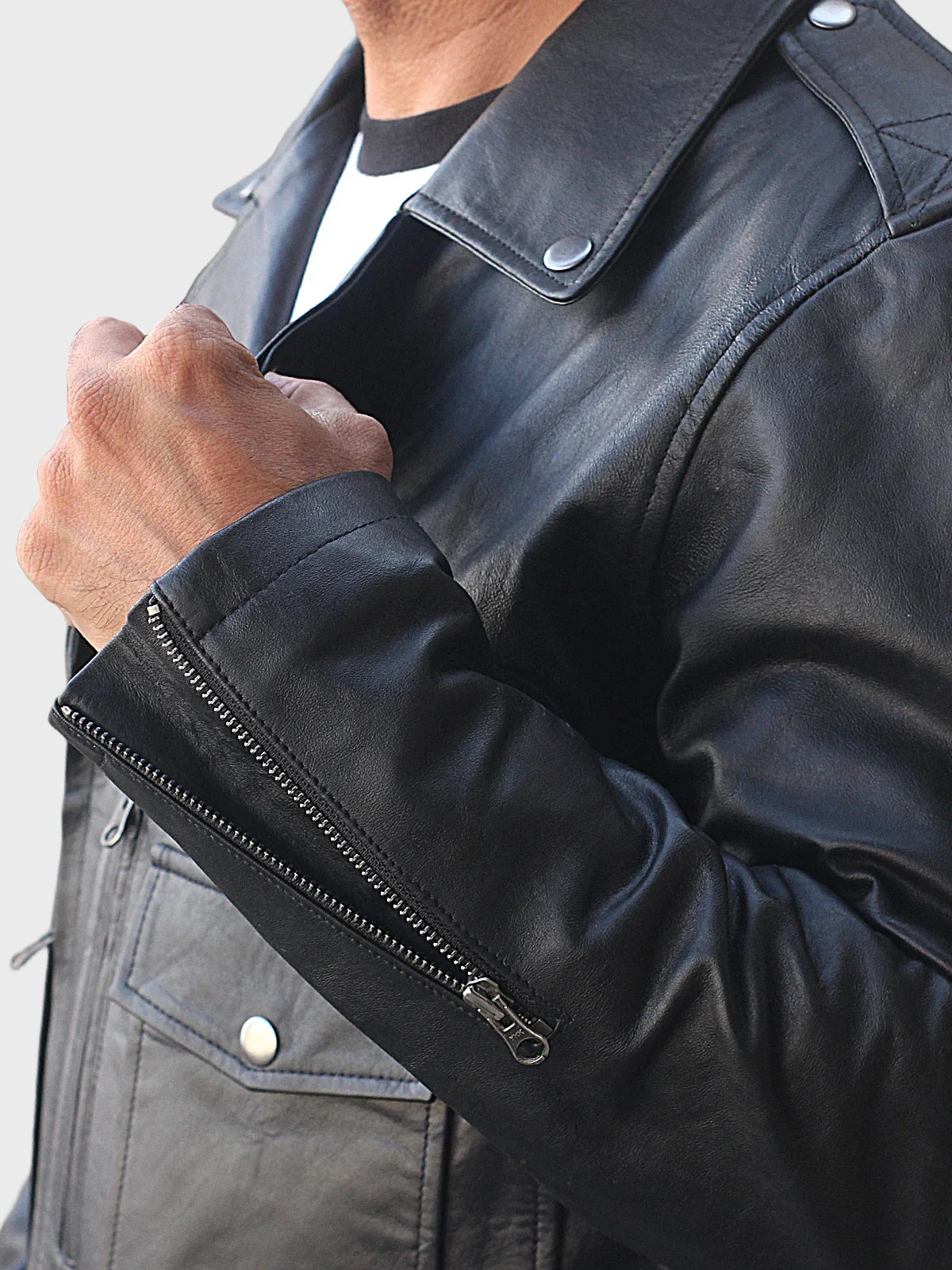 The Bikeriders Tom Hardy Vandals Chicago Jacket