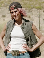 Teeter Yellowstone Jennifer Landon Grey Vest